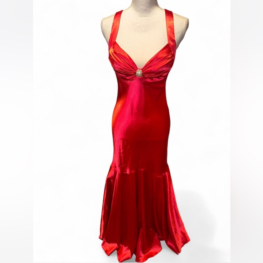 Cache dress